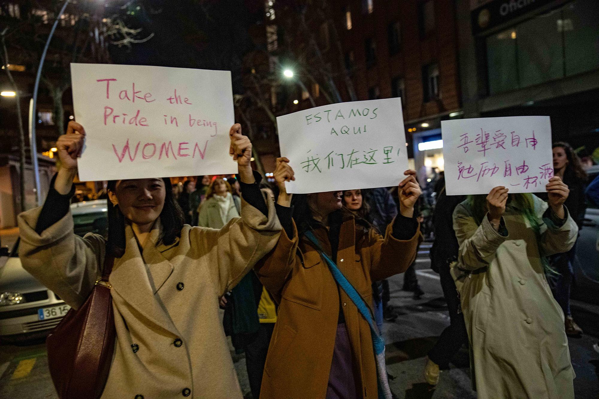 Mani 7N Se va a armar la gorda  Barcelona - 9